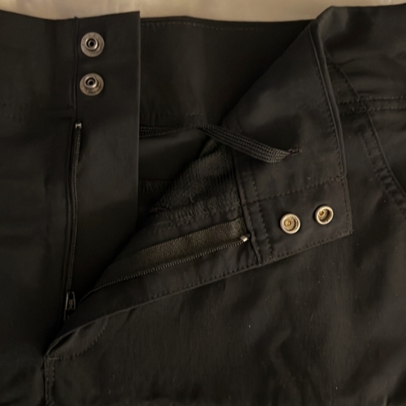 🥰🩳 Cute Columbia Shorts! - Picture 7 of 10